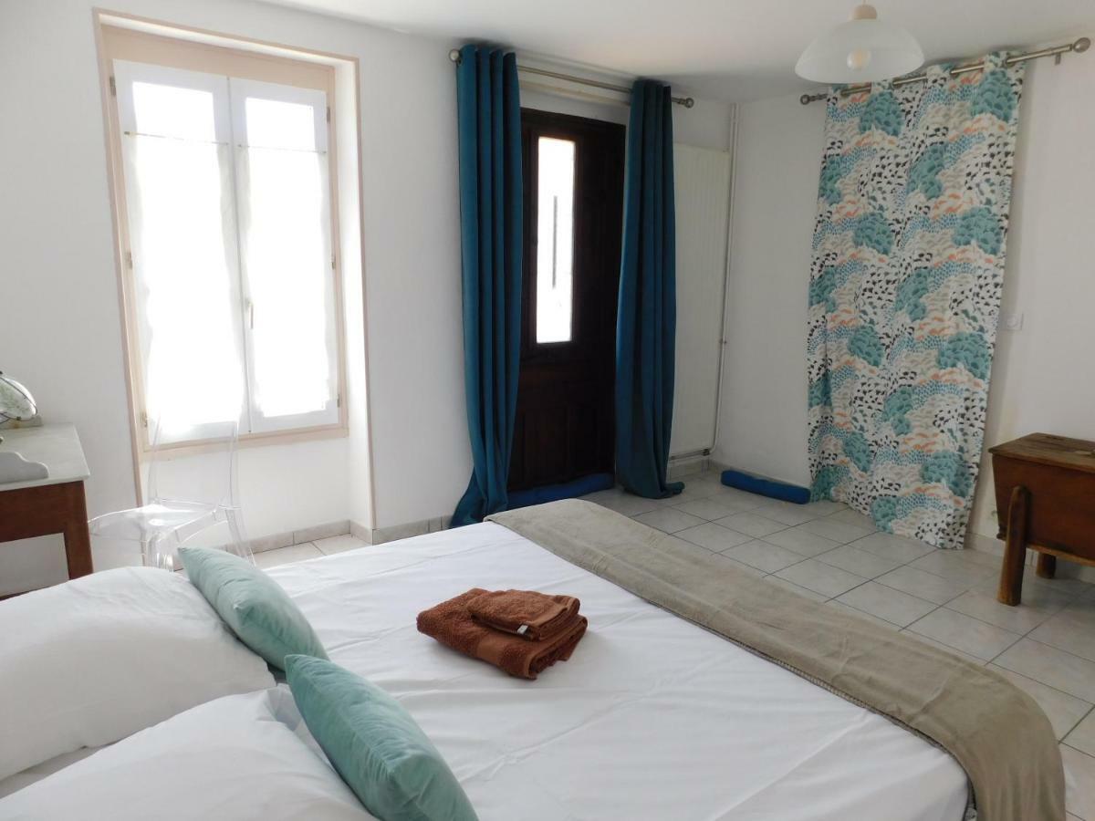 ロマン・シュル・イゼール La Ferme De Chaleyre Bed & Breakfast 部屋 写真